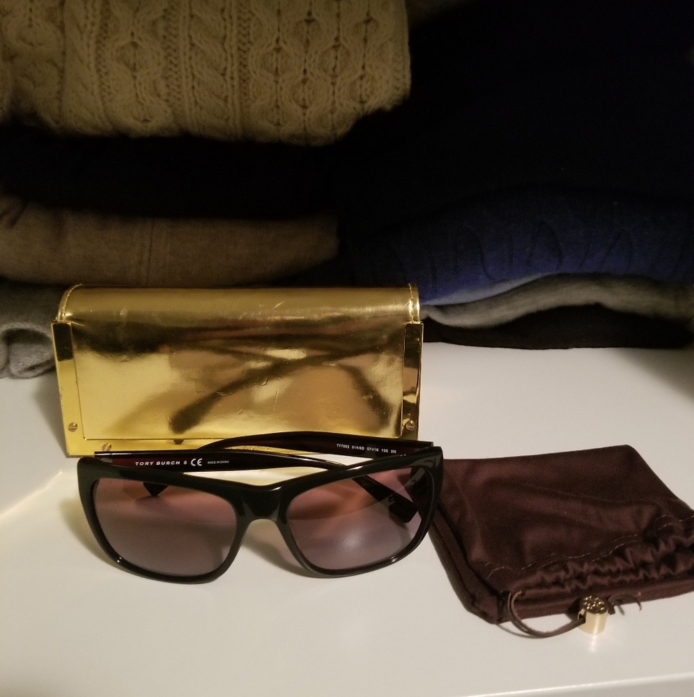 TORY BURCH Sunglasses